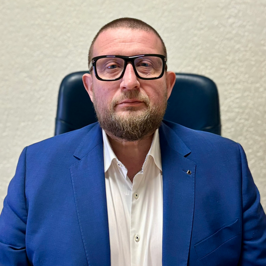 Mentor Sébastien, Directeur d'exploitation d'un Hôtel Mercure au Luxembourg